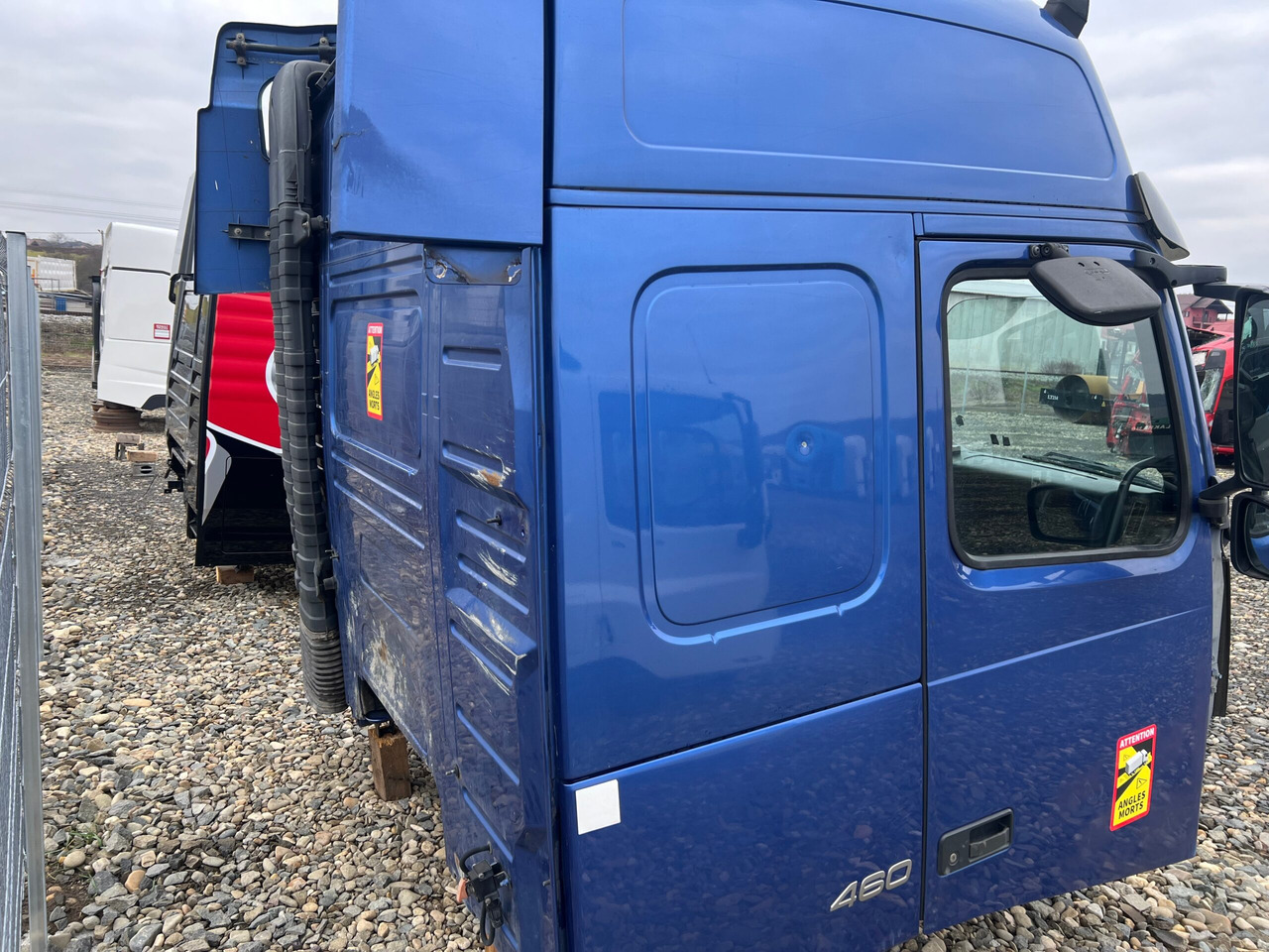 CABINA VOLVO FH13 GLOBETROTTER L2H2 - Кабина за Камион: снимка 4 CABINA VOLVO FH13 GLOBETROTTER L2H2 - Кабина за Камион: снимка 4
