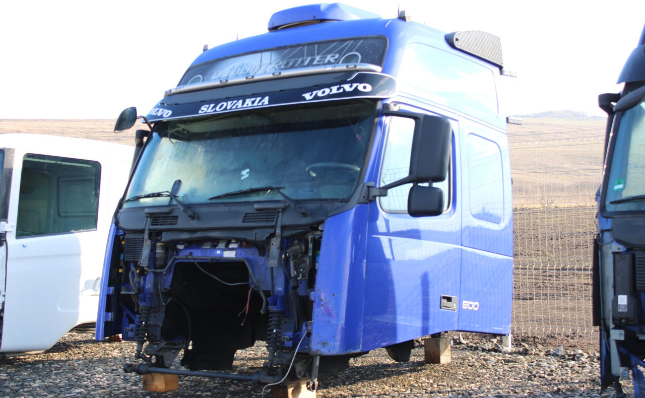 CABINA VOLVO FH13 GLOBETROTTER L2H3 - Кабина за Камион: снимка 2 CABINA VOLVO FH13 GLOBETROTTER L2H3 - Кабина за Камион: снимка 2