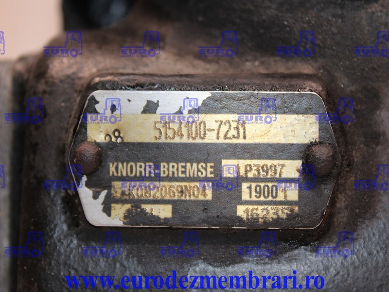 COMPRESOR AER MAN TGX D26 51.54100.7231, 51.54100.7204, 51.54100.7231, 51.54100.7121, 51.54100.7116, 51.54100.7246 - Компресор за Камион: снимка 2 COMPRESOR AER MAN TGX D26 51.54100.7231, 51.54100.7204, 51.54100.7231, 51.54100.7121, 51.54100.7116, 51.54100.7246 - Компресор за Камион: снимка 2