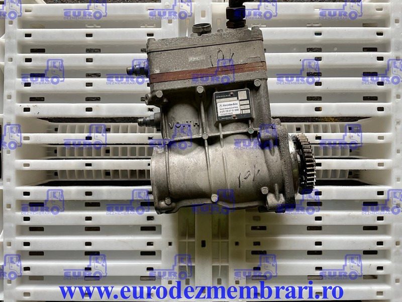 COMPRESOR AER MERCEDES ACTROS MP4 OM470LA A4701303715, A4701302015 - Компресор за Камион: снимка 1 COMPRESOR AER MERCEDES ACTROS MP4 OM470LA A4701303715, A4701302015 - Компресор за Камион: снимка 1
