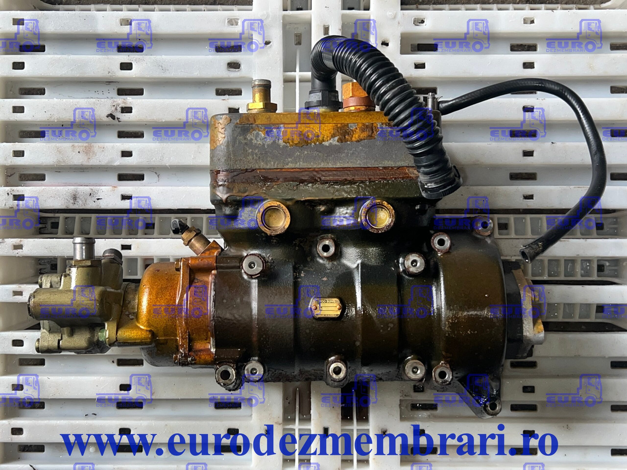 COMPRESOR AER + POMPA SERVODIRECTIE MAN TGX D3876 51.54100.7240, 81.47101.6137 - Компресор за Камион: снимка 1 COMPRESOR AER + POMPA SERVODIRECTIE MAN TGX D3876 51.54100.7240, 81.47101.6137 - Компресор за Камион: снимка 1