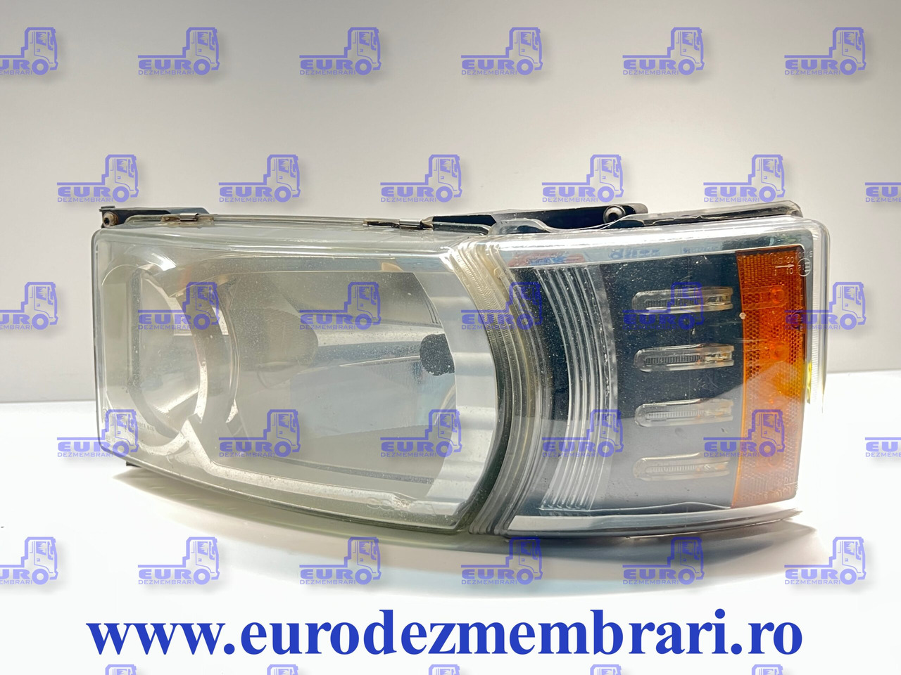 FAR CU XENON STANGA SCANIA 2416103 - Преден фар за Камион: снимка 2 FAR CU XENON STANGA SCANIA 2416103 - Преден фар за Камион: снимка 2