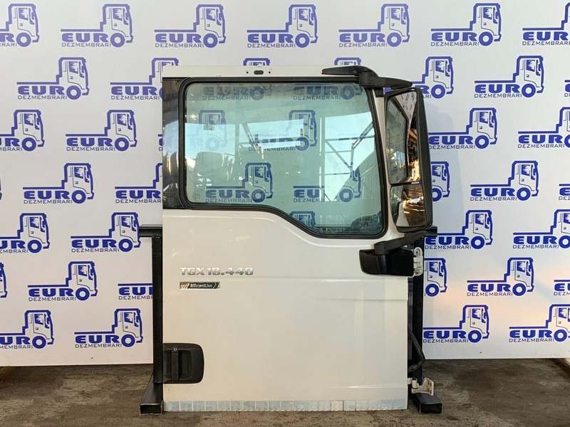 USA DREAPTA MAN TGX - Врата и части за Камион: снимка 1 USA DREAPTA MAN TGX - Врата и части за Камион: снимка 1