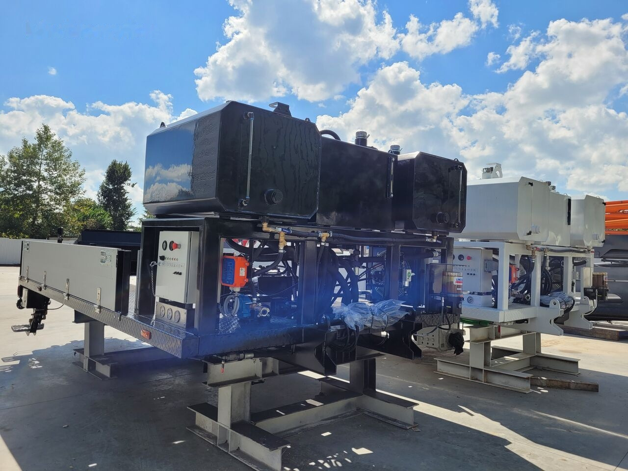 IVECO New BMS BLP 14-09 on chassis - Бетон помпа: снимка 4 IVECO New BMS BLP 14-09 on chassis - Бетон помпа: снимка 4