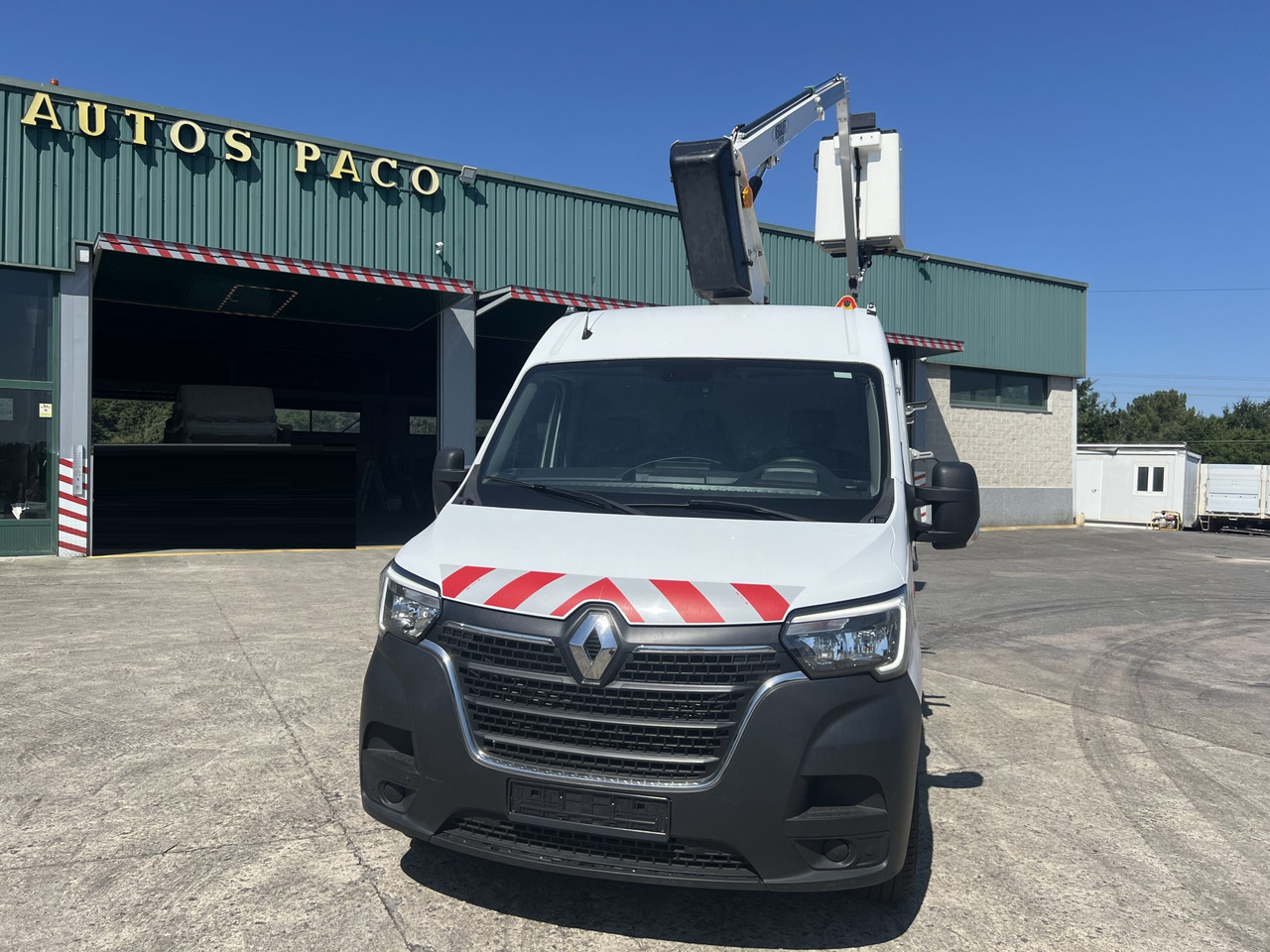 FURGON CON CESTA RENAULT MASTER - Автовишка: снимка 1 FURGON CON CESTA RENAULT MASTER - Автовишка: снимка 1