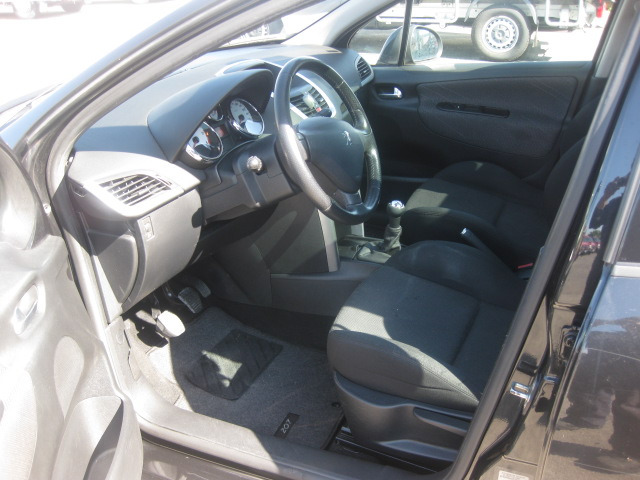 Лизинг на  PEUGEOT 207 SW PEUGEOT 207 SW: снимка 10