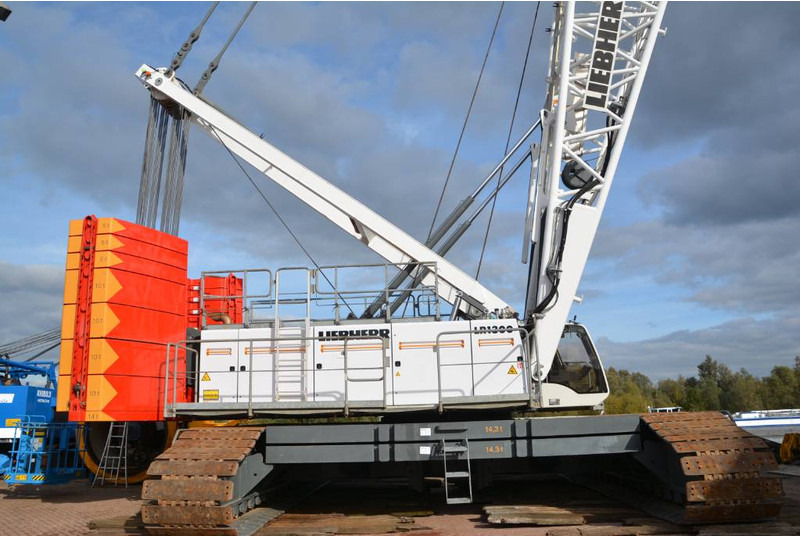 Liebherr LR 1300 SX - Верижен кран: снимка 1 Liebherr LR 1300 SX - Верижен кран: снимка 1