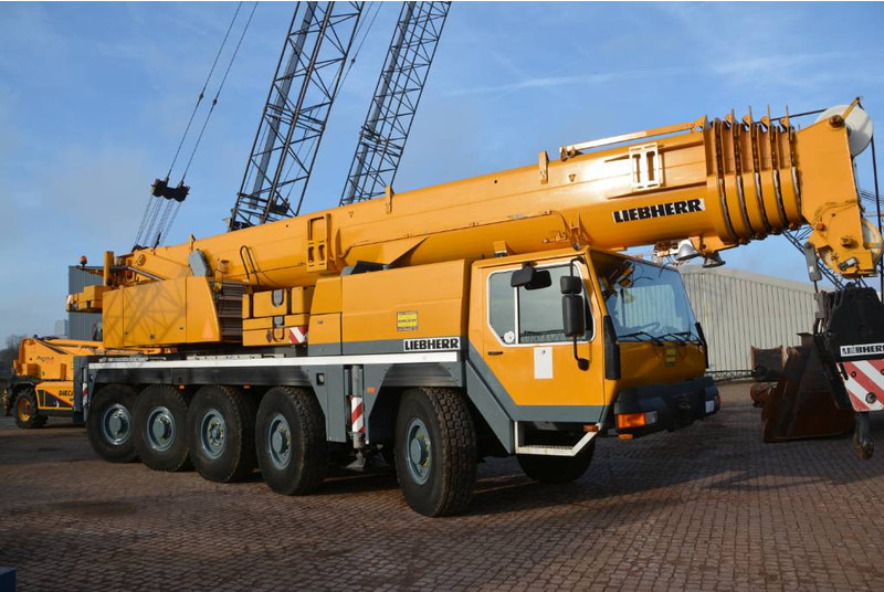 Liebherr LTM 1100-2 - Кран за всякакви терени: снимка 1 Liebherr LTM 1100-2 - Кран за всякакви терени: снимка 1