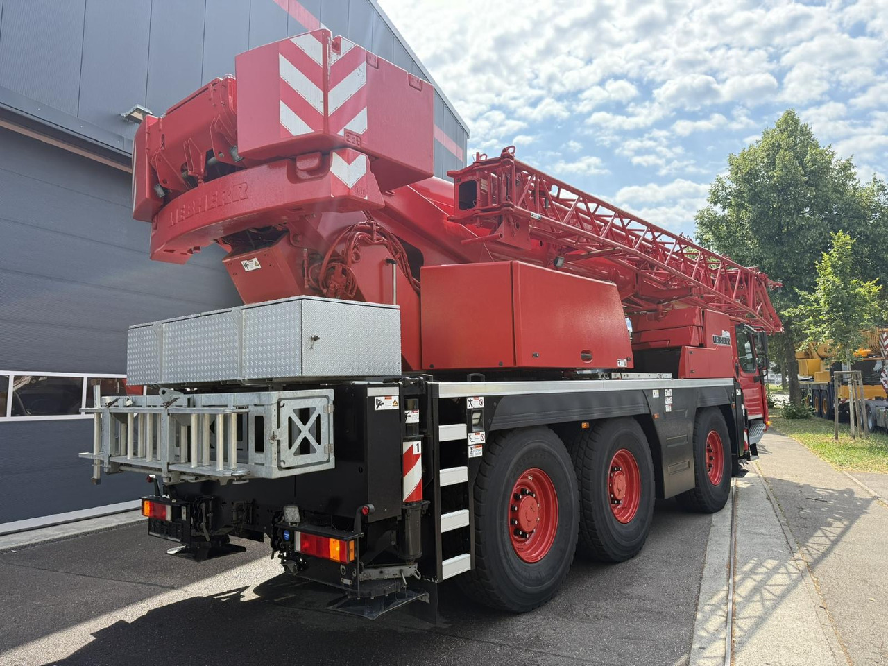 Liebherr LTM 1050-3.1 (20 - 084 132) - Автокран: снимка 3 Liebherr LTM 1050-3.1 (20 - 084 132) - Автокран: снимка 3