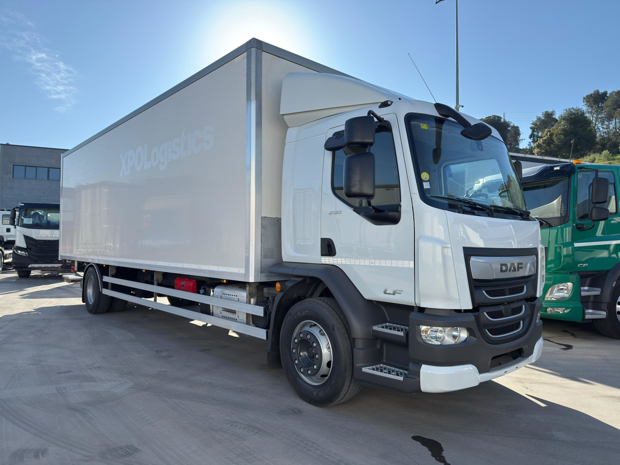 DAF LF 290 FA E6 (VAN) - Камион фургон: снимка 2 DAF LF 290 FA E6 (VAN) - Камион фургон: снимка 2