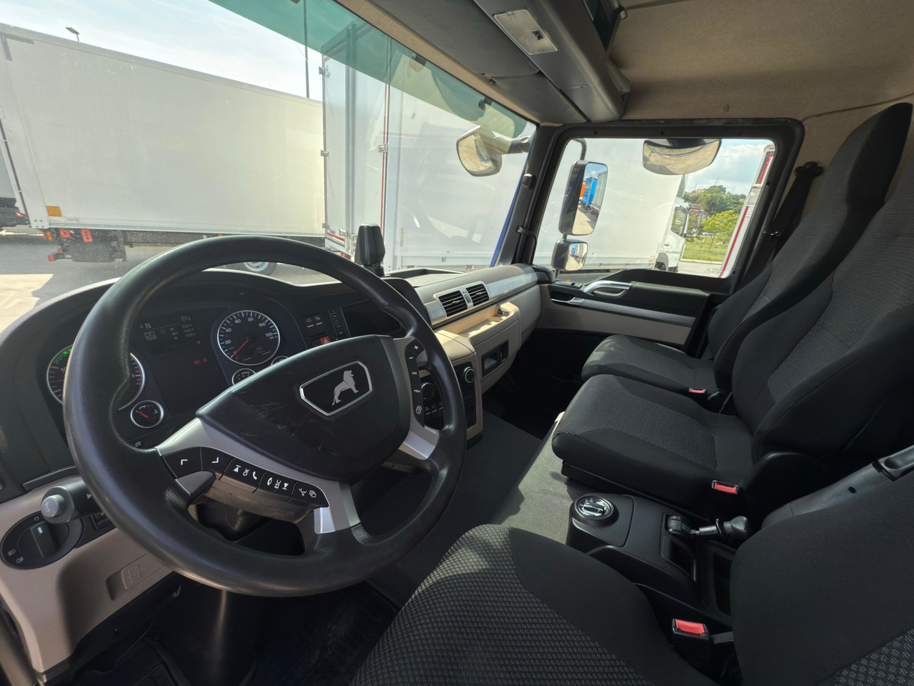 MAN 12.190 BL TGL E6 (Chassis) - Шаси кабина: снимка 5 MAN 12.190 BL TGL E6 (Chassis) - Шаси кабина: снимка 5