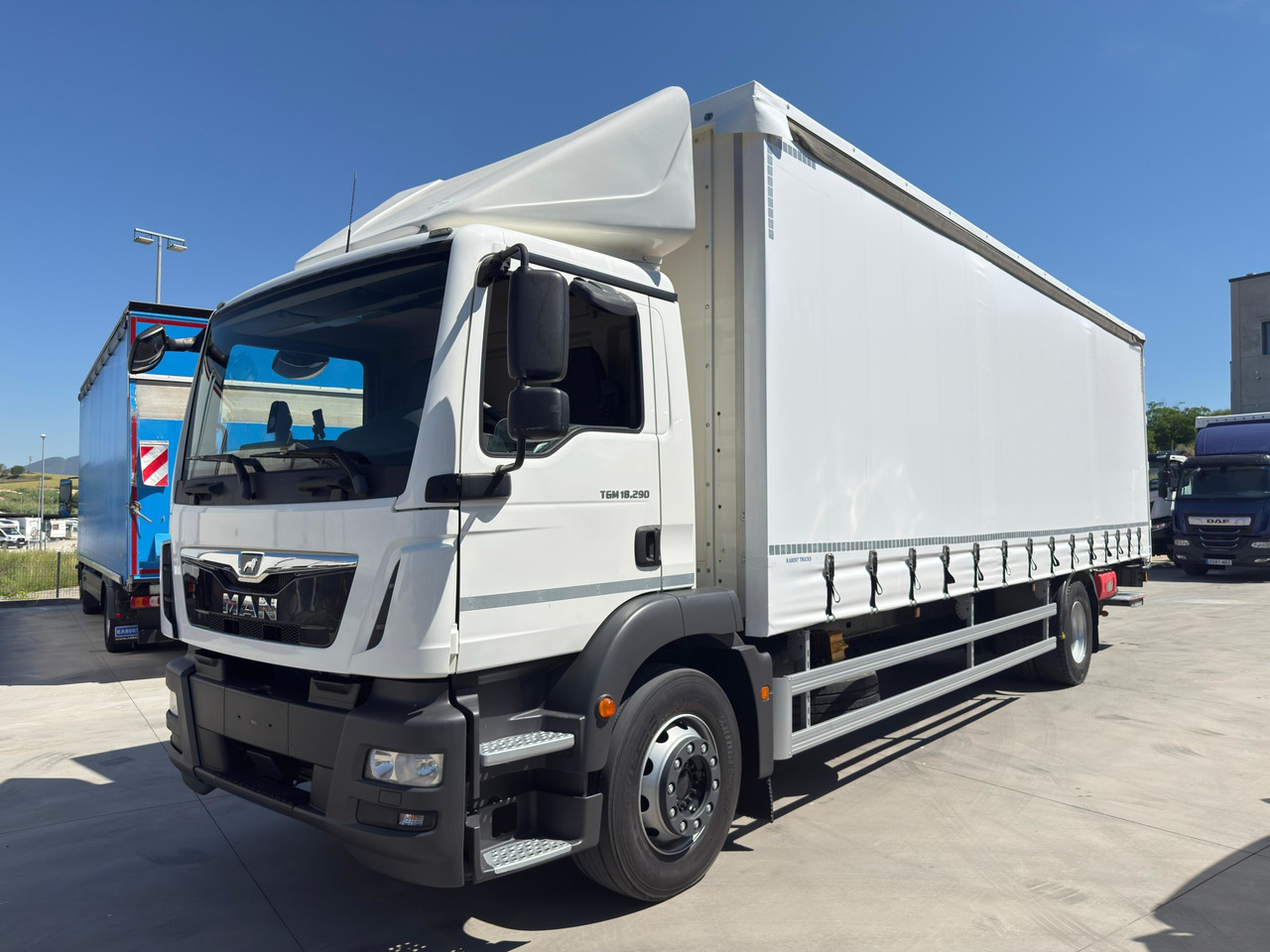 MAN 18.290 BL TGM E6 (Tauliner) - Камион с брезент: снимка 1 MAN 18.290 BL TGM E6 (Tauliner) - Камион с брезент: снимка 1