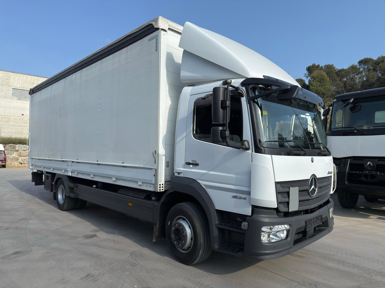 MERCEDES BENZ 15.24L Atego E6 (Semitauliner) - Камион с брезент: снимка 2 MERCEDES BENZ 15.24L Atego E6 (Semitauliner) - Камион с брезент: снимка 2