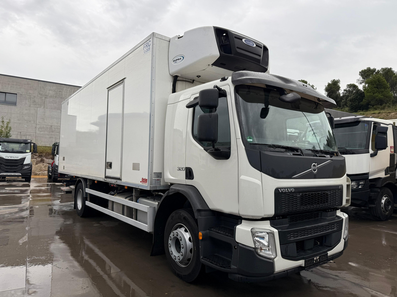 VOLVO FE320 E6 (Refrigerator) - Рефрижератор камион: снимка 2 VOLVO FE320 E6 (Refrigerator) - Рефрижератор камион: снимка 2