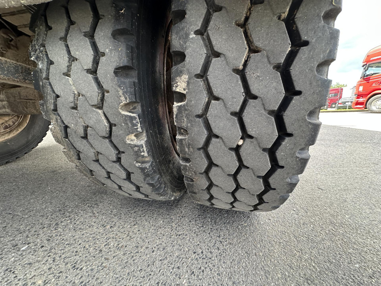 SCANIA R 450 CB6x4HHA - Шаси кабина: снимка 4 SCANIA R 450 CB6x4HHA - Шаси кабина: снимка 4