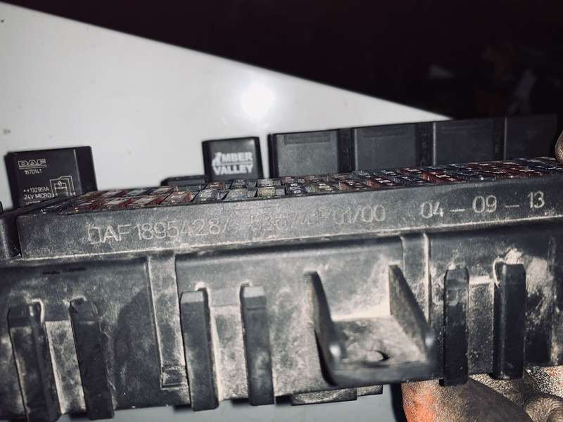 DAF 65 - Електрическа система: снимка 2 DAF 65 - Електрическа система: снимка 2