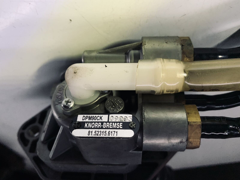 KNORR-BREMSE TGX - Части на спирачната система: снимка 2 KNORR-BREMSE TGX - Части на спирачната система: снимка 2