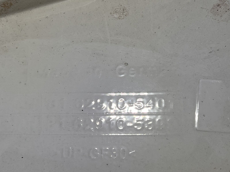 MAN - Аеродинамика/ Спойлер: снимка 3 MAN - Аеродинамика/ Спойлер: снимка 3