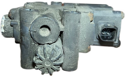 Mercedes-Benz ACTROS - Клапа: снимка 3 Mercedes-Benz ACTROS - Клапа: снимка 3