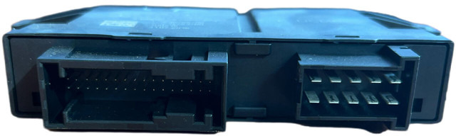 Mercedes-Benz - Блок за управление: снимка 2 Mercedes-Benz - Блок за управление: снимка 2