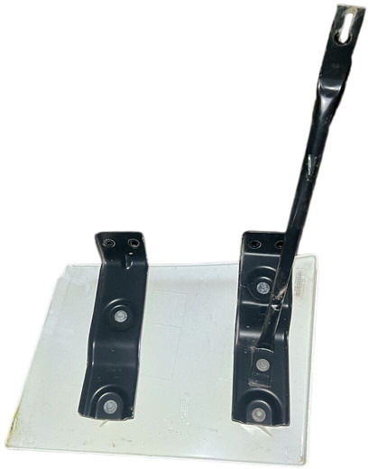 Renault - Аеродинамика/ Спойлер: снимка 3 Renault - Аеродинамика/ Спойлер: снимка 3