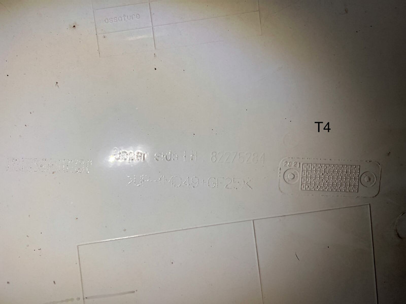 Renault - Аеродинамика/ Спойлер: снимка 3 Renault - Аеродинамика/ Спойлер: снимка 3