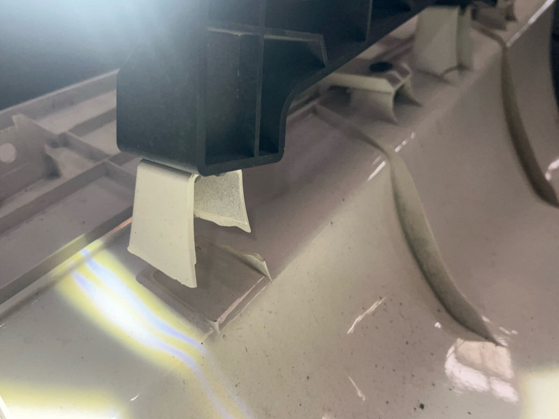 Scania - Аеродинамика/ Спойлер: снимка 5 Scania - Аеродинамика/ Спойлер: снимка 5