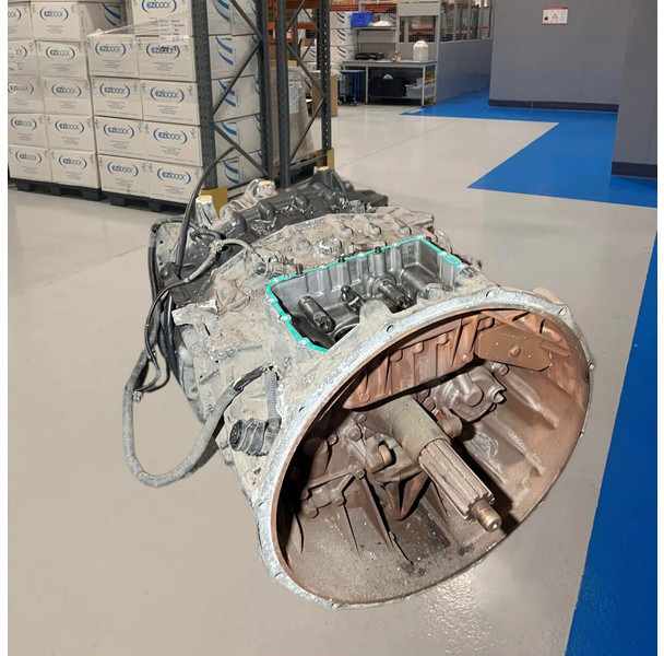 ZF - Скоростна кутия: снимка 2 ZF - Скоростна кутия: снимка 2