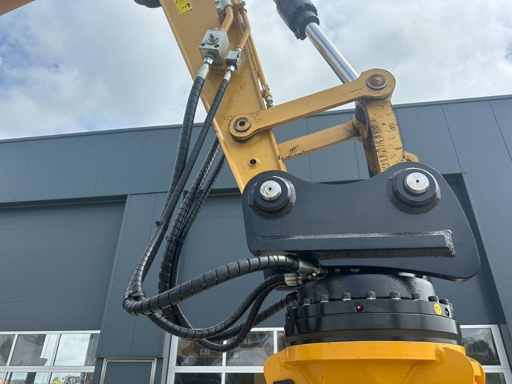 CAT 313 F LGC CAR DISMANTLER - Багер за разрушаване: снимка 4 CAT 313 F LGC CAR DISMANTLER - Багер за разрушаване: снимка 4