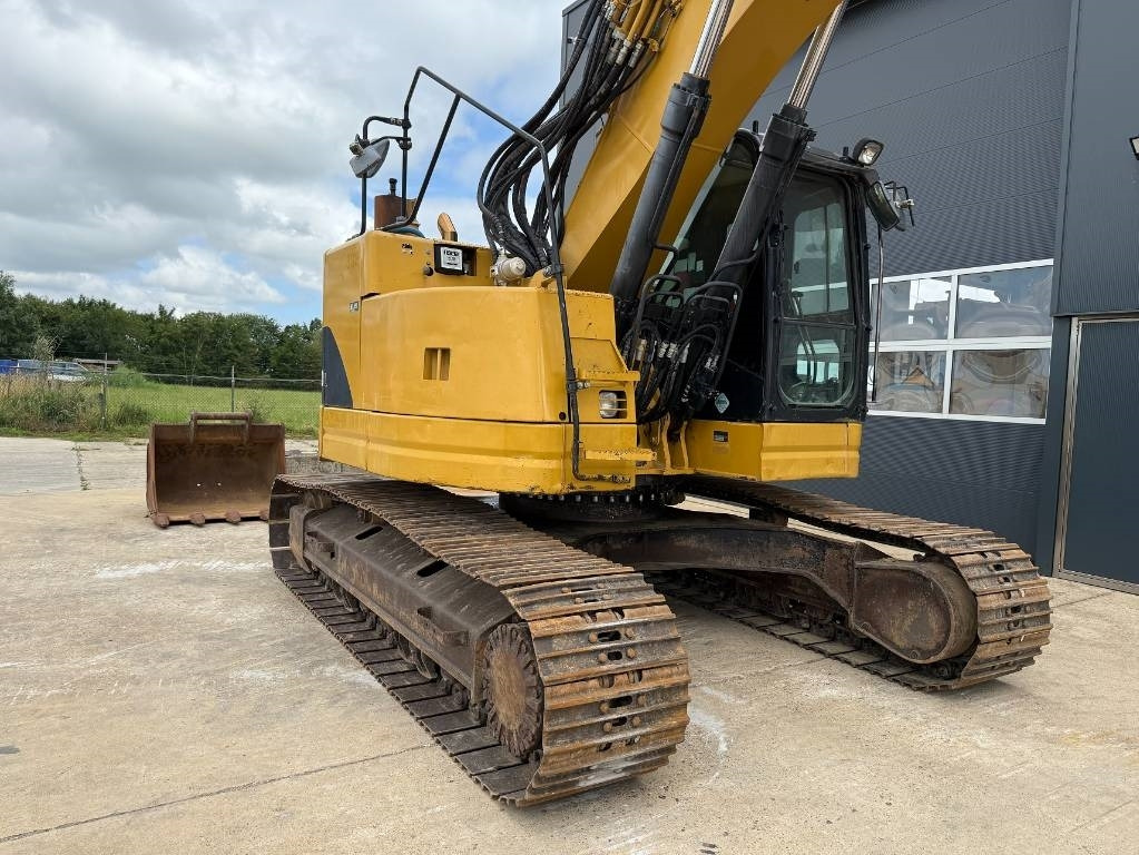 CAT 321 D LCR - Верижен багер: снимка 4 CAT 321 D LCR - Верижен багер: снимка 4