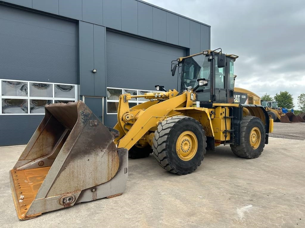 CAT 938 H - Колесен товарач: снимка 3 CAT 938 H - Колесен товарач: снимка 3