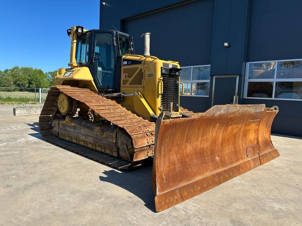 CAT D 6 N LGP - Булдозер: снимка 2 CAT D 6 N LGP - Булдозер: снимка 2