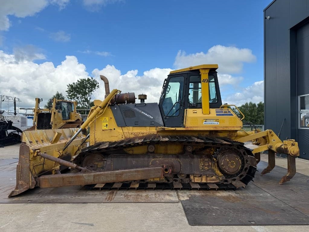 Komatsu D 65 PX-12 - Булдозер: снимка 1 Komatsu D 65 PX-12 - Булдозер: снимка 1