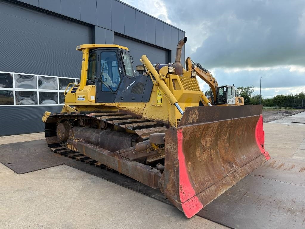 Komatsu D 65 PX-12 - Булдозер: снимка 4 Komatsu D 65 PX-12 - Булдозер: снимка 4