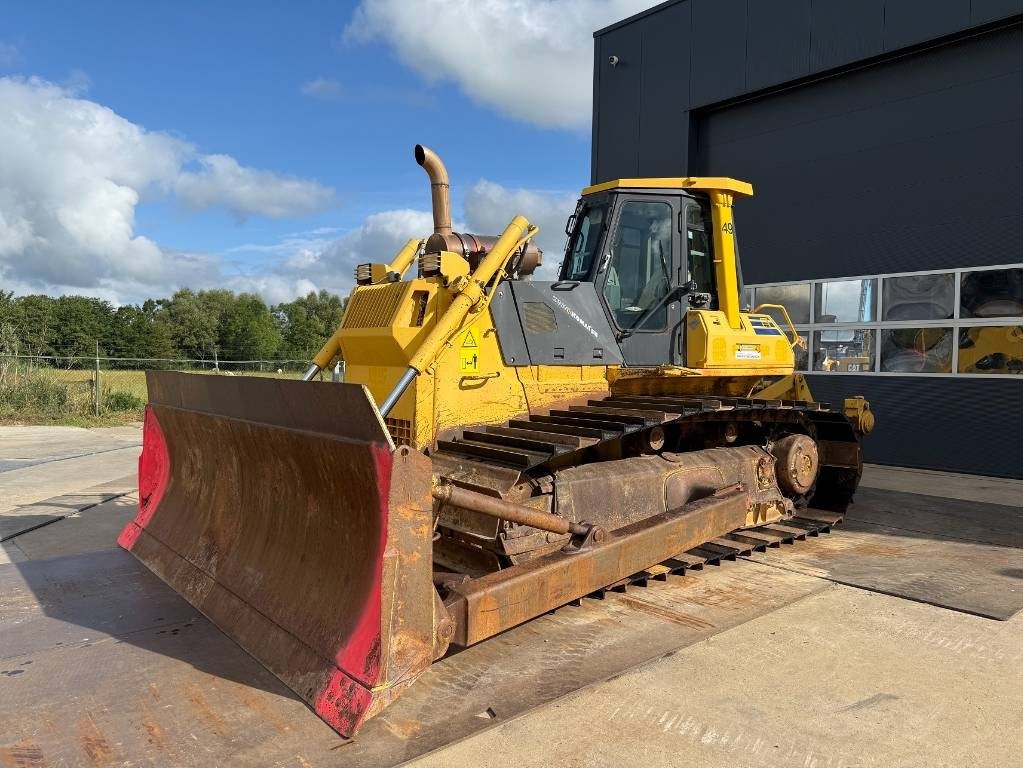 Komatsu D 65 PX-12 - Булдозер: снимка 1 Komatsu D 65 PX-12 - Булдозер: снимка 1