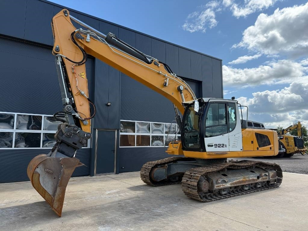 Liebherr R 922 LC - Верижен багер: снимка 1 Liebherr R 922 LC - Верижен багер: снимка 1