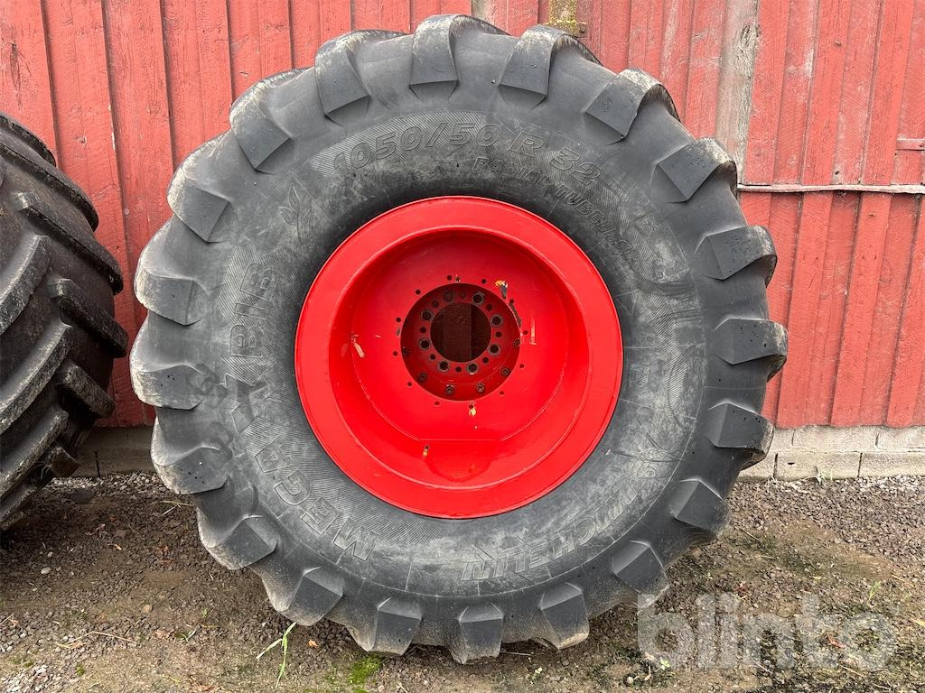 1050/50R32 CLAAS - Гума за Селскостопанска техника: снимка 3 1050/50R32 CLAAS - Гума за Селскостопанска техника: снимка 3