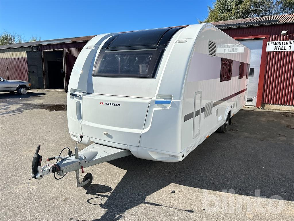 ADRIA Alpina 663HT - Каравана: снимка 1 ADRIA Alpina 663HT - Каравана: снимка 1
