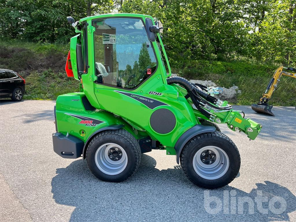 Avant 650i 4X4 med antislip - Мини челен товарач: снимка 4 Avant 650i 4X4 med antislip - Мини челен товарач: снимка 4