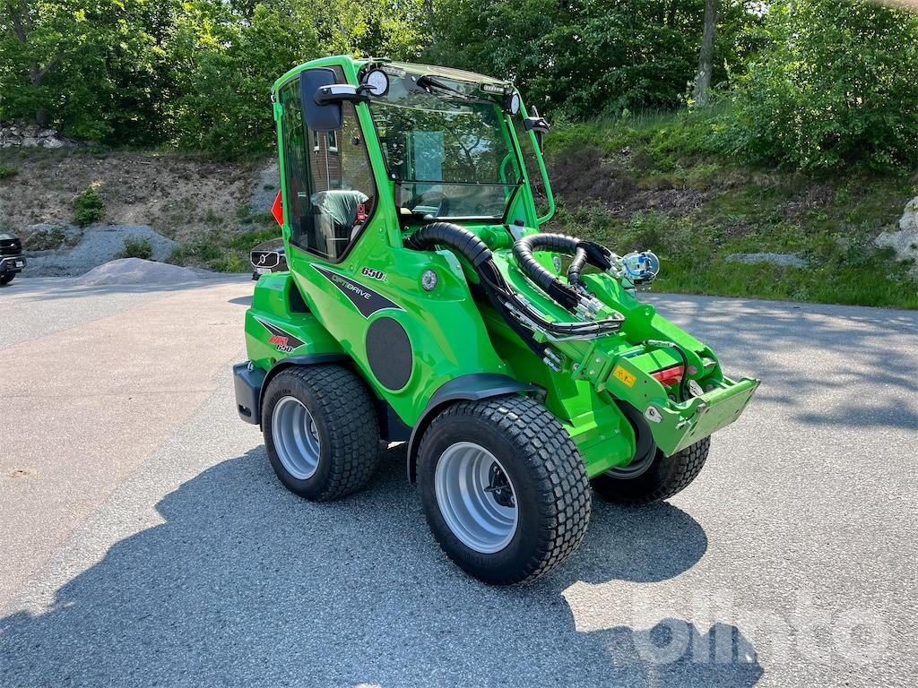 Avant 650i 4X4 med antislip - Мини челен товарач: снимка 3 Avant 650i 4X4 med antislip - Мини челен товарач: снимка 3