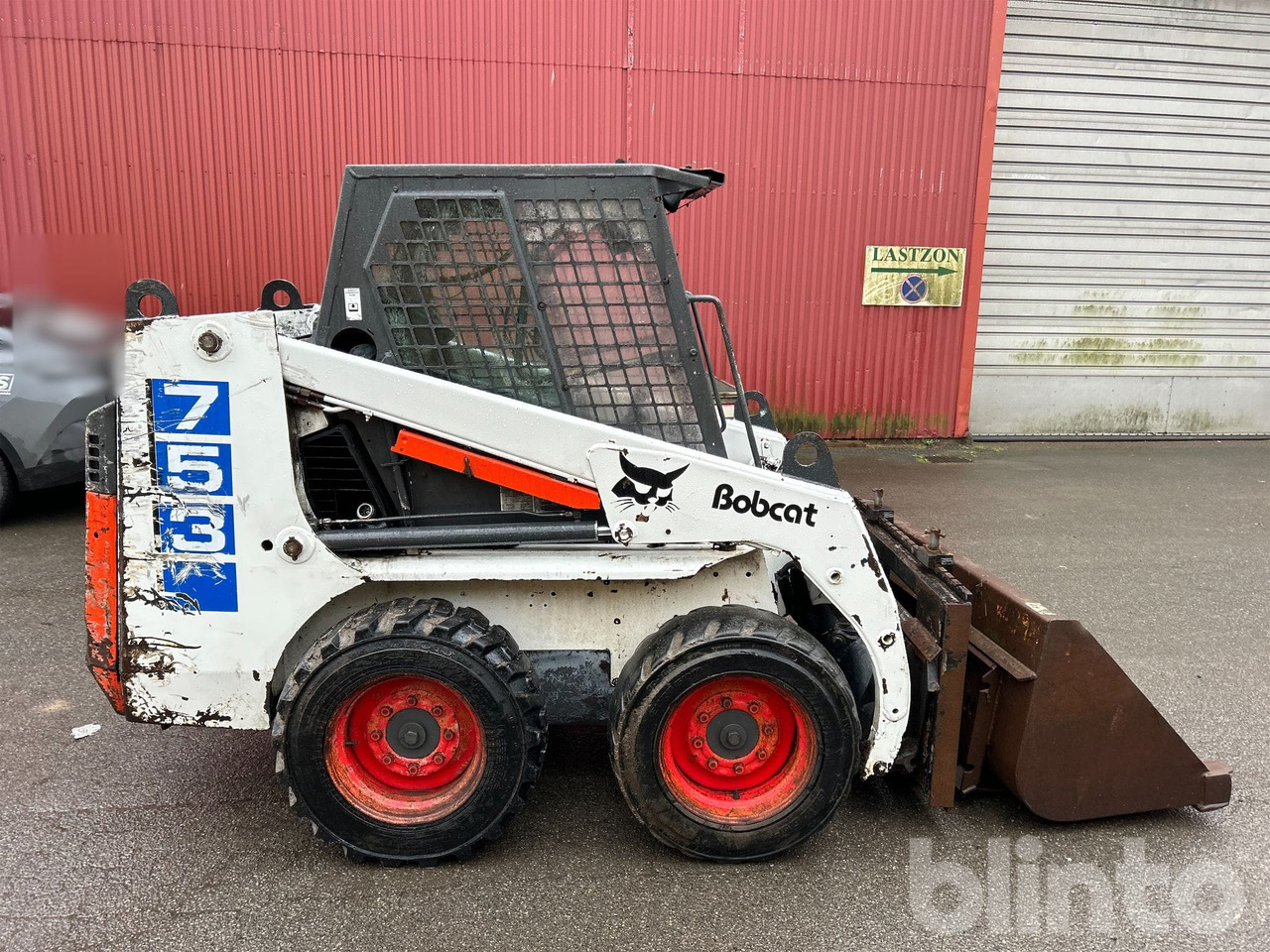 Bobcat 753 - 2 Redskap - Мини челен товарач: снимка 4 Bobcat 753 - 2 Redskap - Мини челен товарач: снимка 4