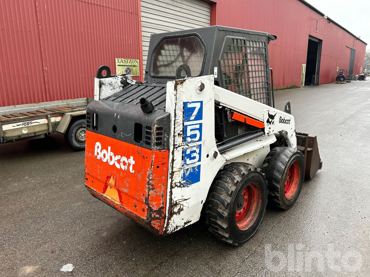 Bobcat 753 - 2 Redskap - Мини челен товарач: снимка 5 Bobcat 753 - 2 Redskap - Мини челен товарач: снимка 5