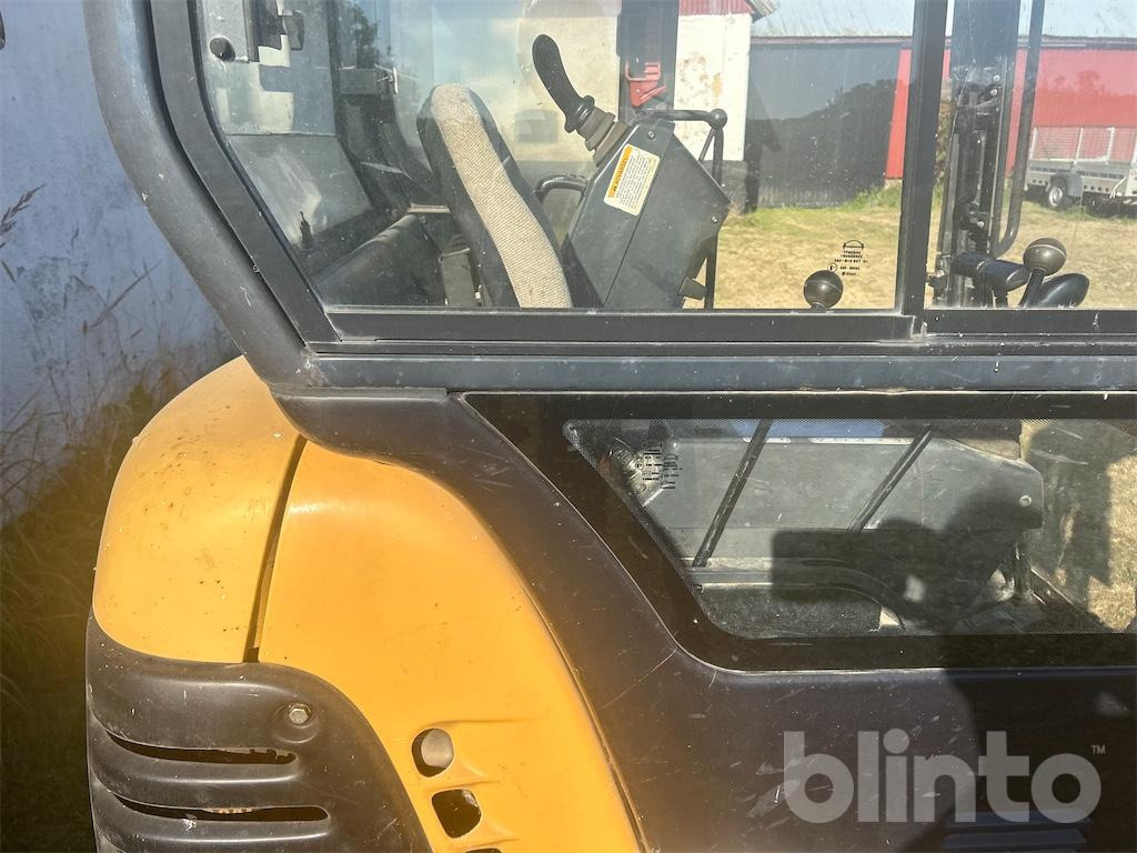 Мини багер Cat 301.8 - 3 Redskap: снимка 20