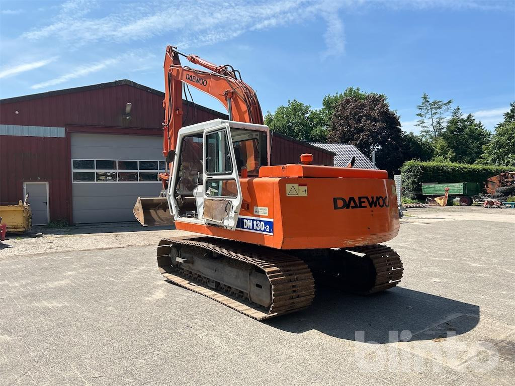Daewoo DH 130-11 (1997) - Верижен багер: снимка 3 Daewoo DH 130-11 (1997) - Верижен багер: снимка 3