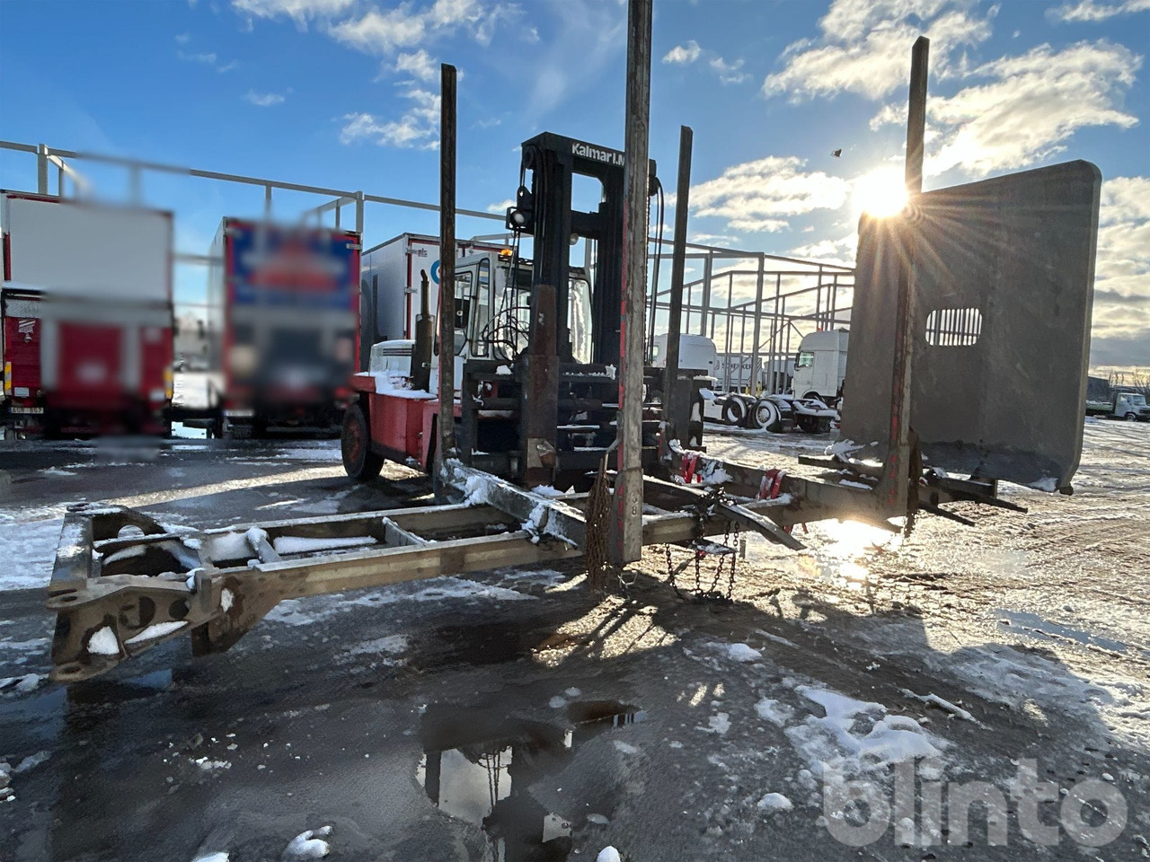 Exte - Бордова каросерия: снимка 3 Exte - Бордова каросерия: снимка 3