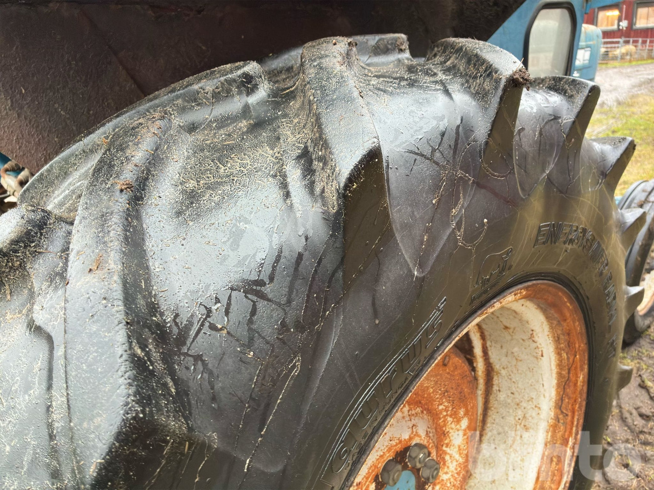 Трактор FORD 5000: снимка 27