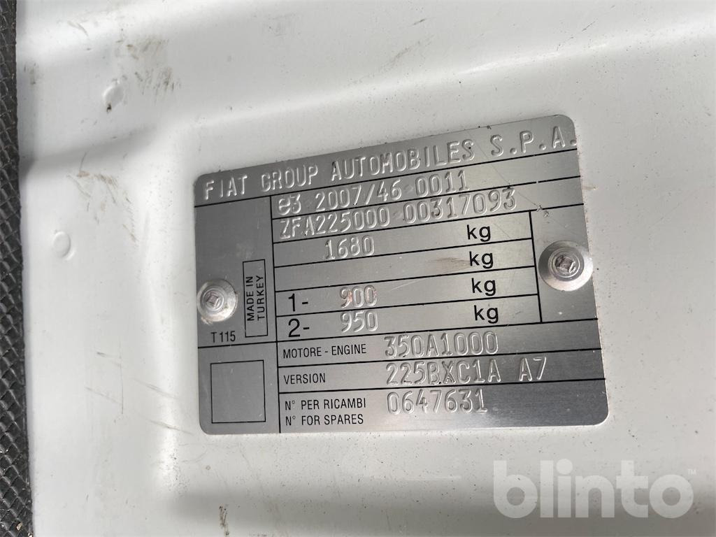 Fiat Fiorino - Малък ван: снимка 5 Fiat Fiorino - Малък ван: снимка 5