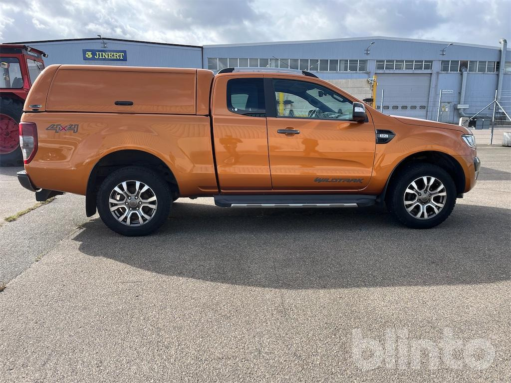 Ford Ranger Wildtrak 3.2 TDCi - Пикап: снимка 4 Ford Ranger Wildtrak 3.2 TDCi - Пикап: снимка 4