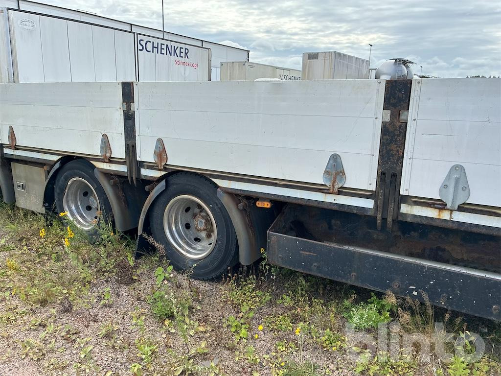 Бордово полуремарке/ Платформа HRD: снимка 11