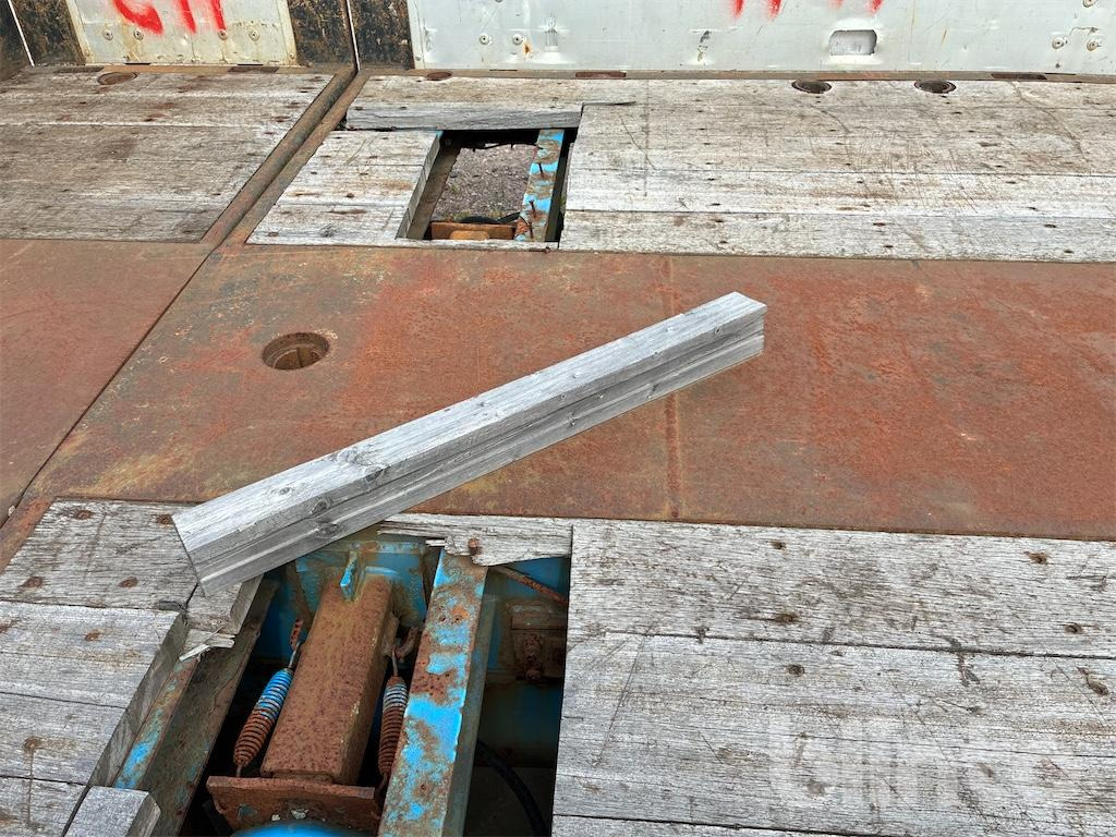 Бордово полуремарке/ Платформа HRD: снимка 46